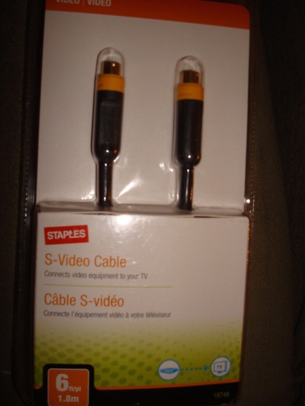 NEW IN BOX STAPLES S-VIDEO CABLE 6 FT 18748